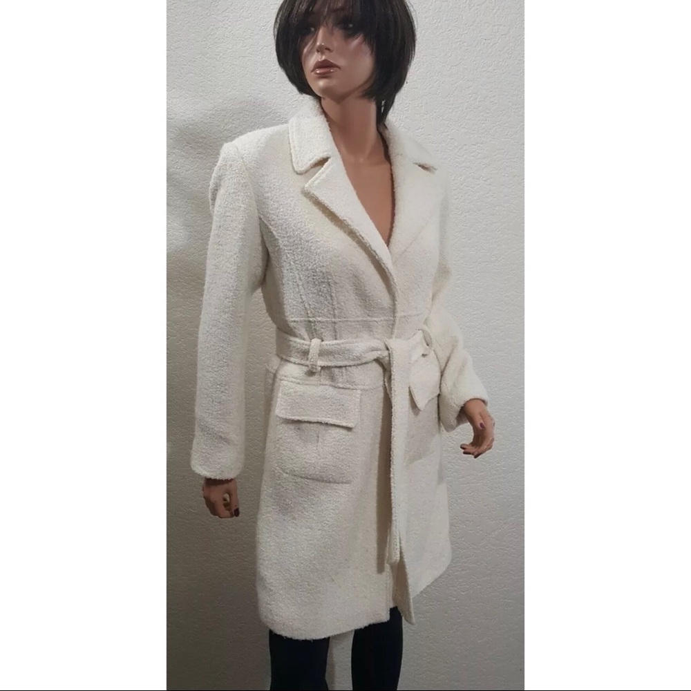 WHITE KNEE LENGTH *MARVIN* TIE BELT COAT